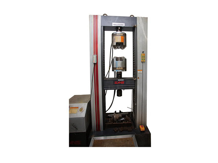 萬能試驗機(jī)（200KN)